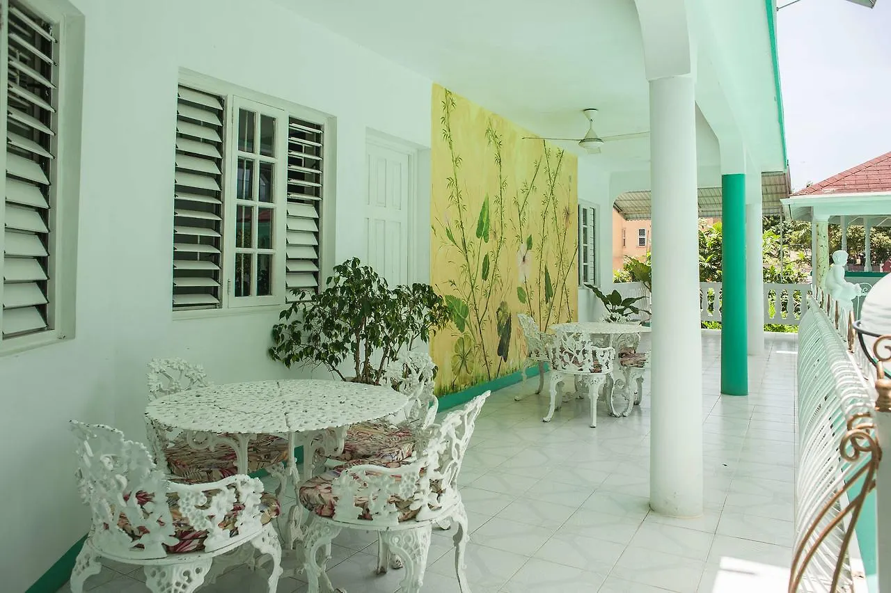 Diamond Villa Guest House Montego Bay 0*,  Giamaica