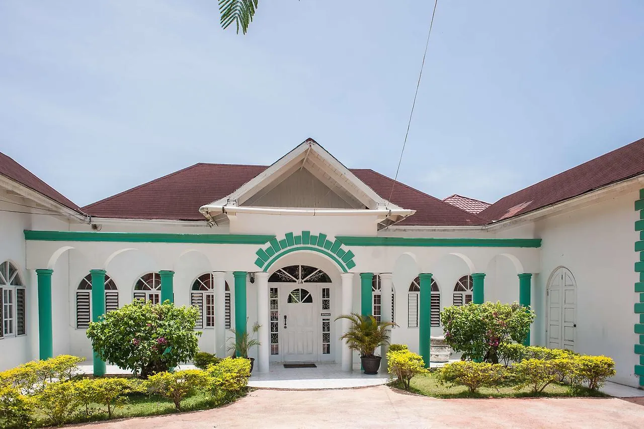 Diamond Villa Guest House Montego Bay